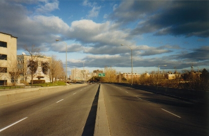 Nicholas Expressway: Looking south